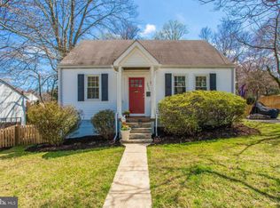 4037 Woodland Dr, Fairfax, VA