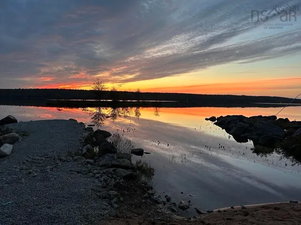 W13 Falkenham Rd, Lake Torment, NS B0H 1H0