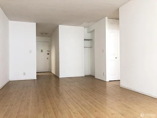 Rented by Owner | media 18