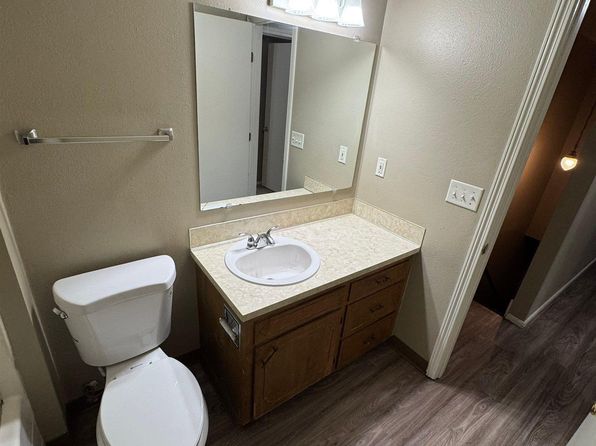 salem-oregon-2092266167 picture