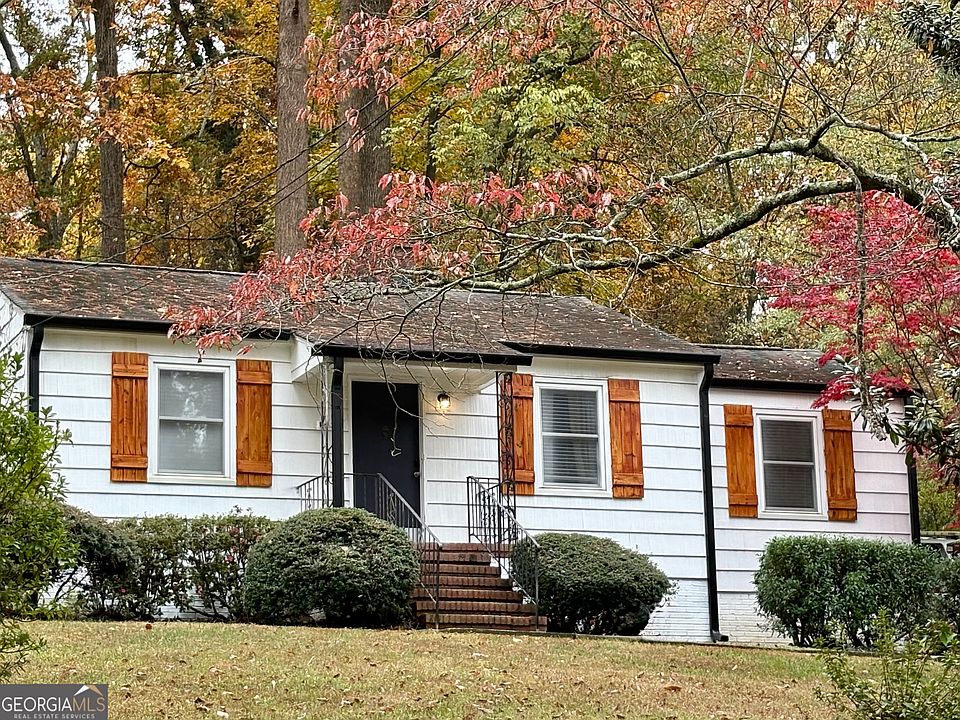 1st image of 2005 Clairmont Ter NE