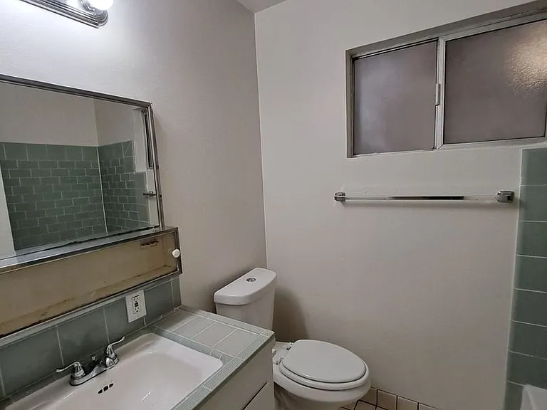 4302 - 4312 E Sierra Madre — Photo 11