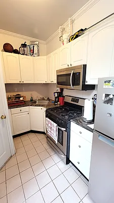 Rented by Oxford Property Group | media 3