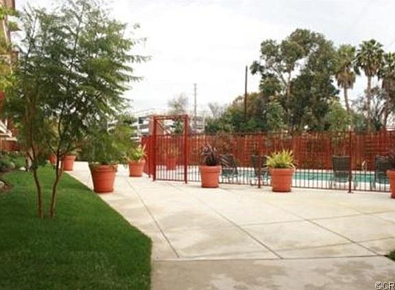 5th image of 3320 Redondo Beach Blvd APT 208