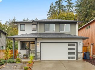 1078 NE Regan Hill Loop, Estacada, OR 97023