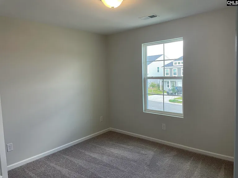 422 Eclipse Ln — Photo 9