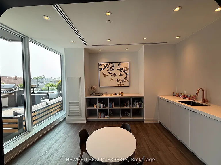 556 Marlee Ave #912 — Photo 33