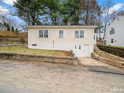 99 Essex Avenue, Waterbury, CT, 06704