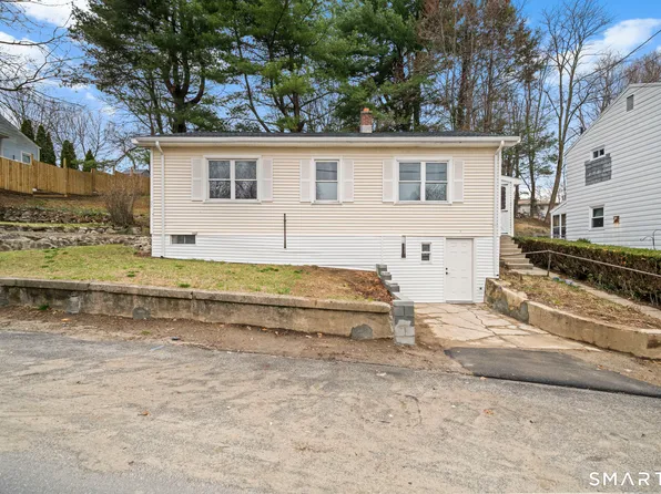 99 Essex Avenue, Waterbury, CT 06704