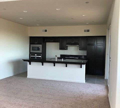 3rd image of 4362 Strathmore Pl