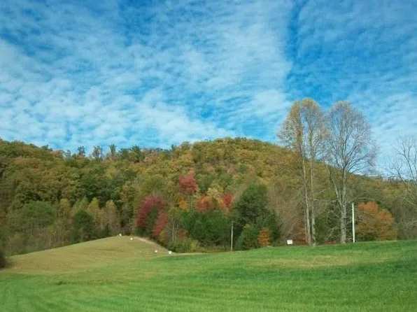 850 Bluff Rd, Marble, NC 28905