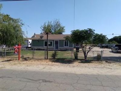 16413 W Oak St, Delhi, CA, 95315