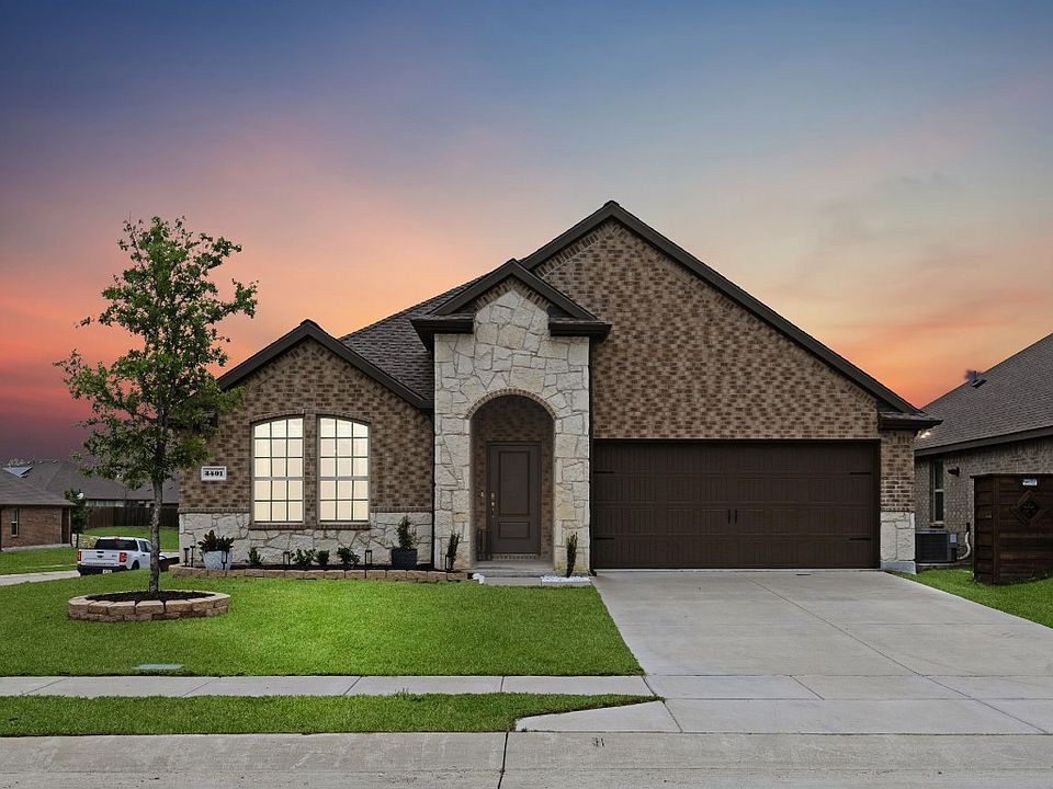 1st image of 3401 Comal Dr