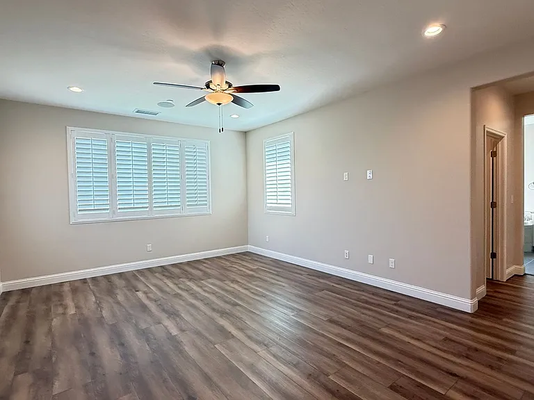 1821 W Corvina Ave — Photo 22