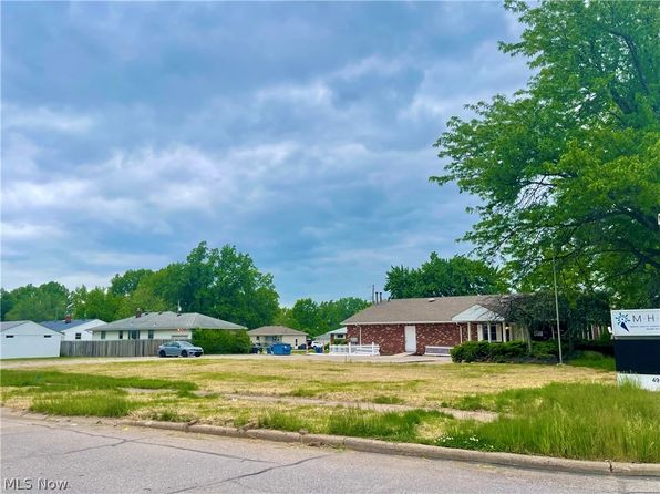 Property image for 4950 Oberlin Ave, Lorain, OH 44053