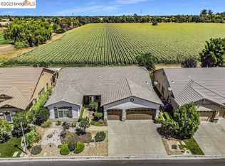 931 Suntan Ln, Brentwood, CA
