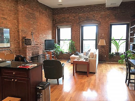 5th image of 246 W 132nd St APT 2