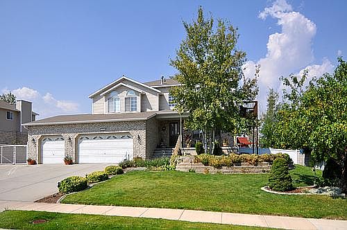 1st image of 9336 S Grand Teton Dr
