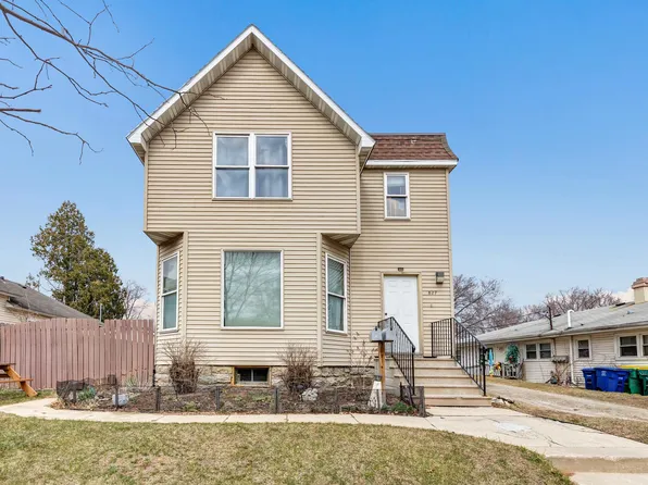 827 N Broadway St, Green Bay, WI 54303