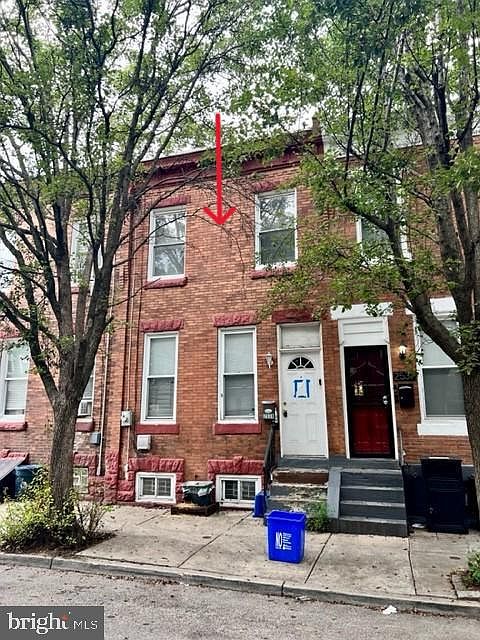 2nd image of 2539 W Gordon St