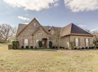 4963 Isabel Dr, Olive Branch, MS 38654