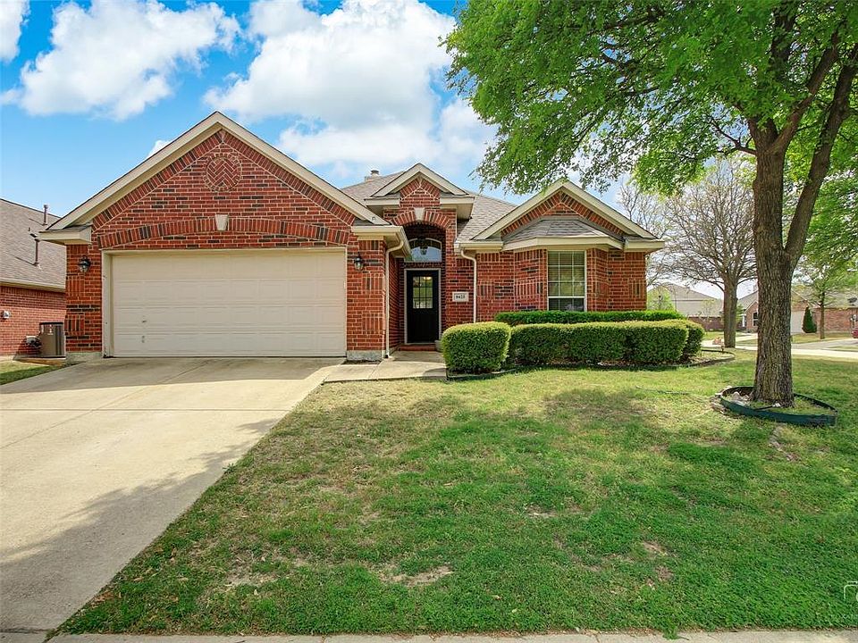 1st image of 8425 Sonnet Dr