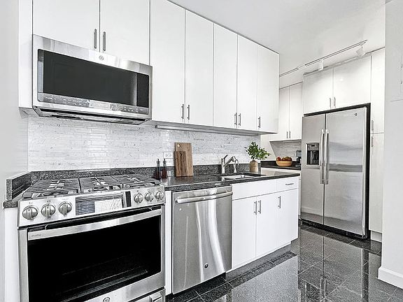 3rd image of 1365 York Ave APT 3K
