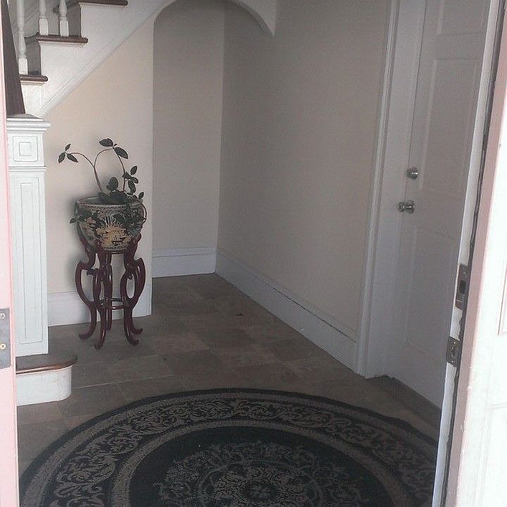 1st image of 13 Kendall Ave