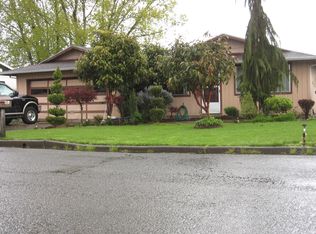 1491 SW Charles Ave, Dundee, OR 97115