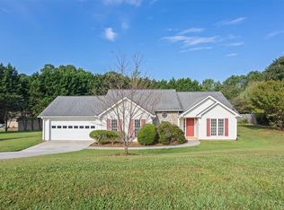 113 Palm Lake Dr, Canton, GA 30115