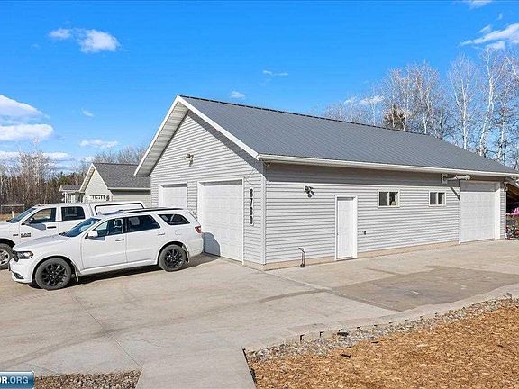 4th image of 8780 Forest Dr
