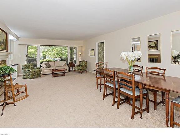 2nd image of 13813 Fox Hills Dr