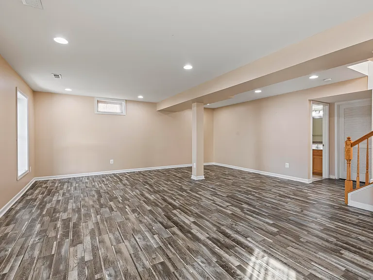 2460 Five Fathom Cir — Photo 30