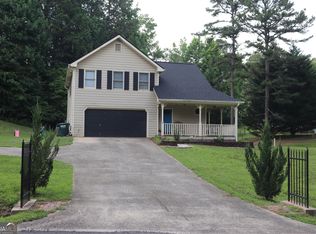 98 Lewis Cir, Commerce, GA 30529