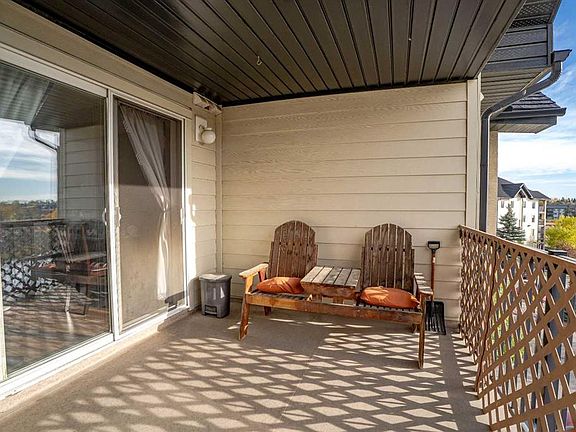 3rd image of 304 S Mackenzie Way SW #8412