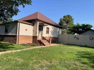 815 W 7th St, Wellington, KS 67152