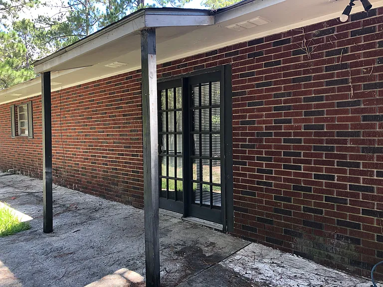 101 1/2 Catherine Ave — Photo 11