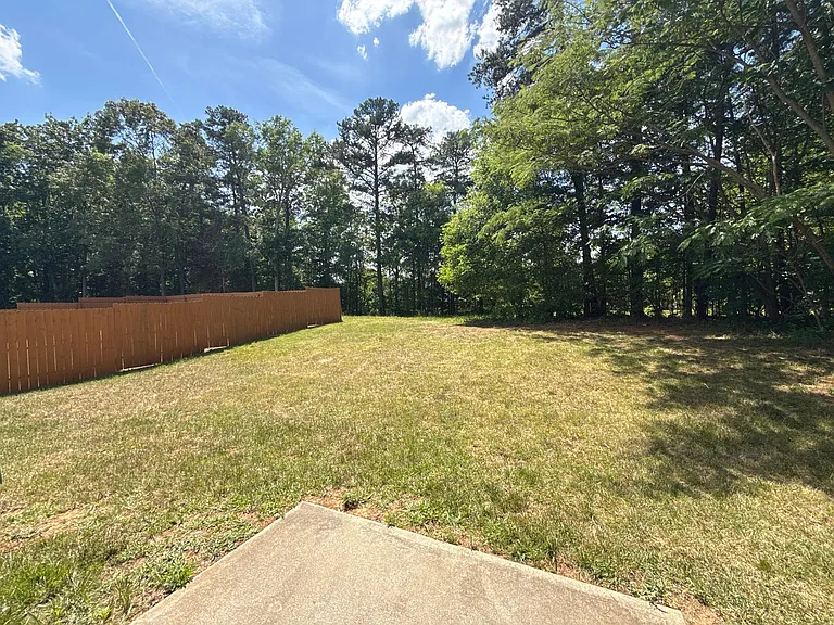 6831 Sunman Rd — Photo 14