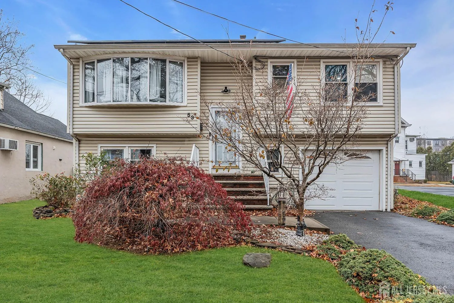 53 Melbourne Ct photo 1