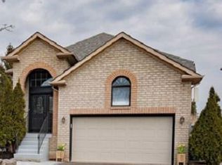 257 Anthony Ave, Mississauga, ON L4Z 3V4