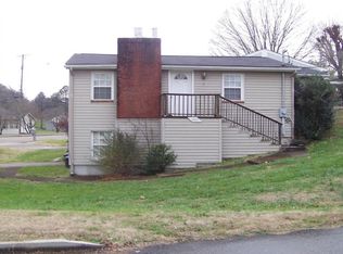 2225 Madison Rd, Knoxville, TN 37912