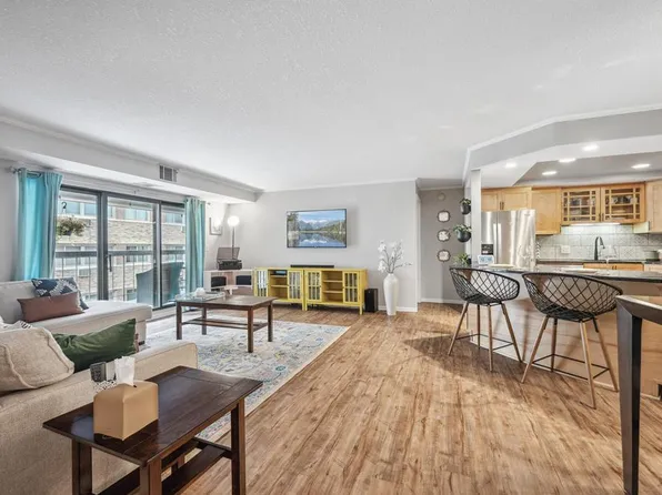 2885 Knox Ave S APT 405, Minneapolis, MN 55408