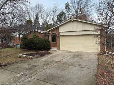 47071 Savannah Dr, Macomb, MI, 48044