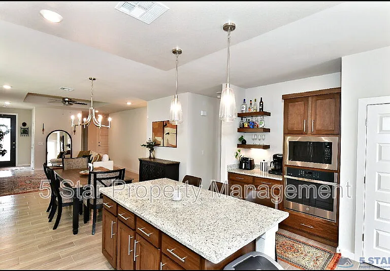15237 Ambition Ave — Photo 16