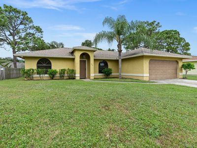762 NW Virginia St, Port Saint Lucie, FL, 34983