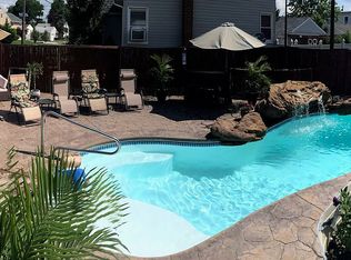60 Elm St, Carteret, NJ 07008