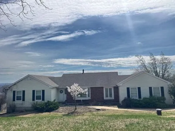 18 Britton Dr, Flemington, NJ 08822