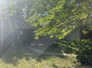 3850 W Woodmere Ct, Bloomington, IN 47403
