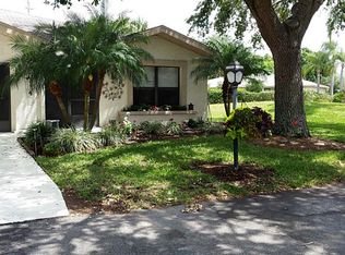 2624 Locksley St, Sun City Center, FL 33573