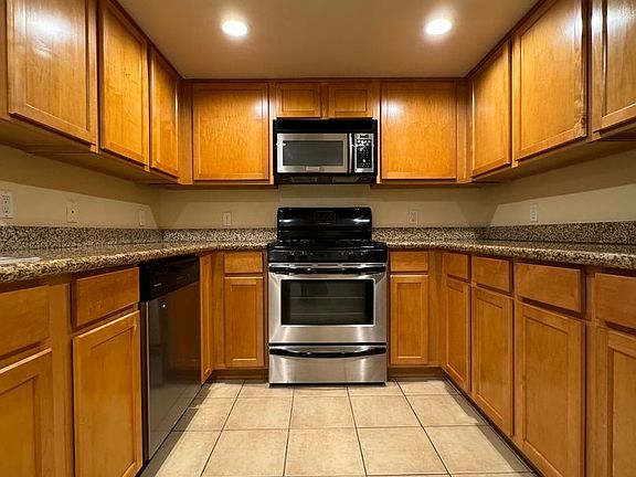 5th image of 4236 Arch Dr APT 106